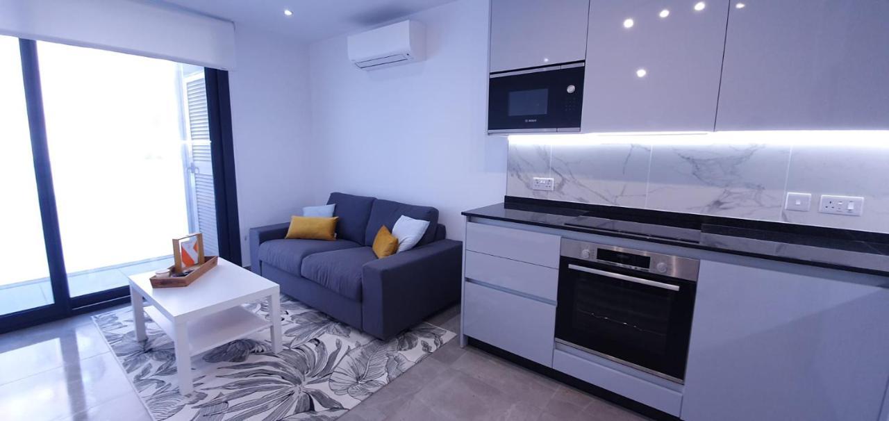 Апартаменты New Bright And Modern Studio At E1 Гибралтар Экстерьер фото